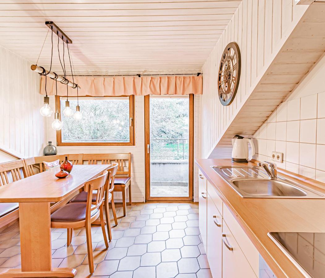 Johannishof Wein-Cafe & Gaestehaus Langsur 외부 사진