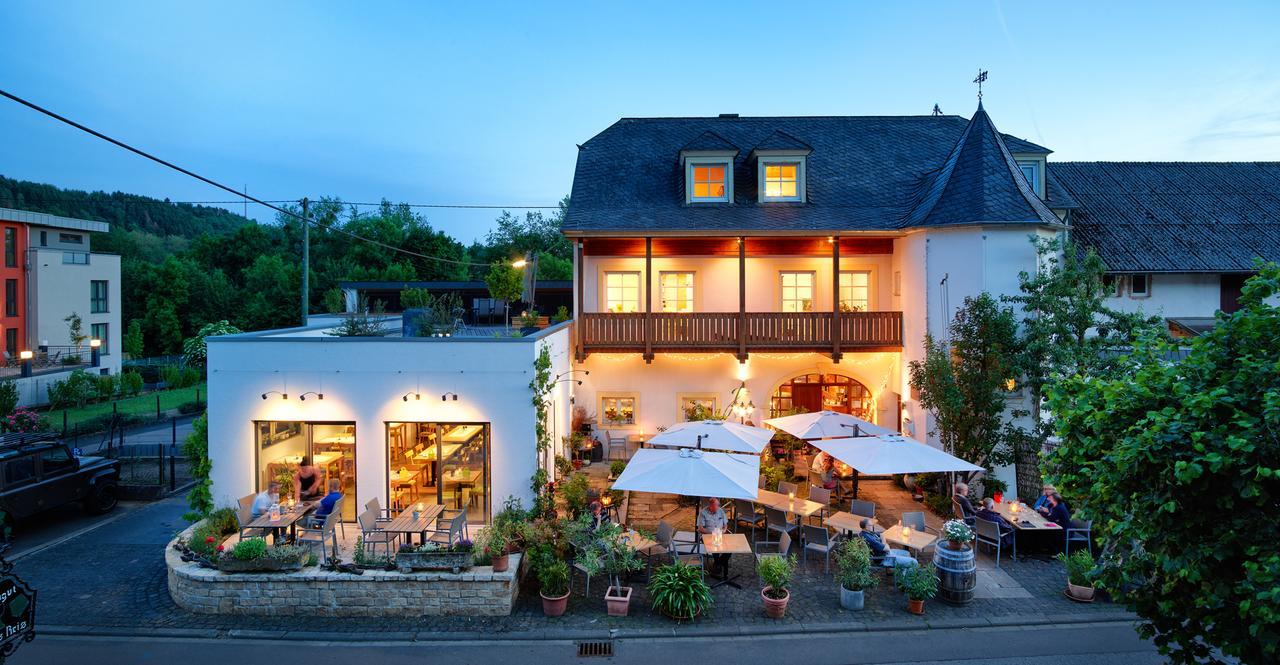 Johannishof Wein-Cafe & Gaestehaus Langsur 외부 사진